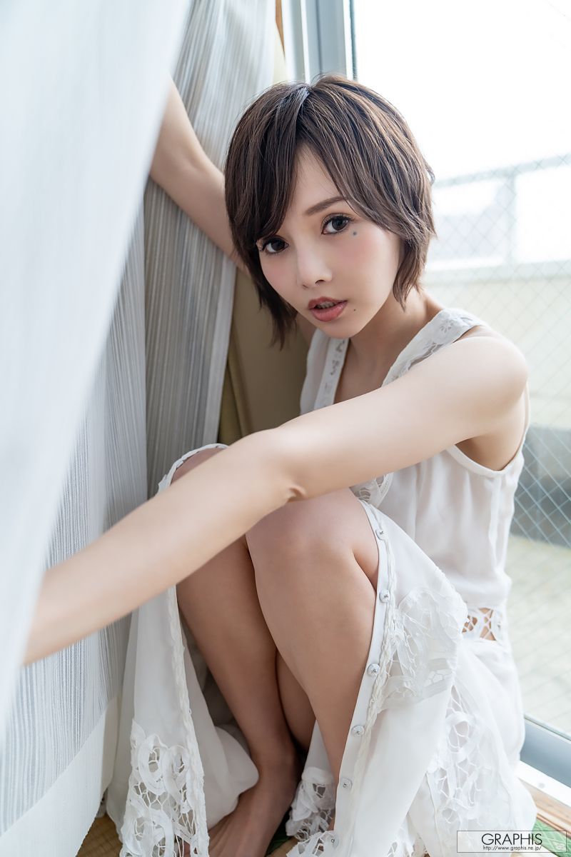 Graphis NO.060 Riona Hirose 広瀬りおな 『 Traverse de craie 』[120P]插图1