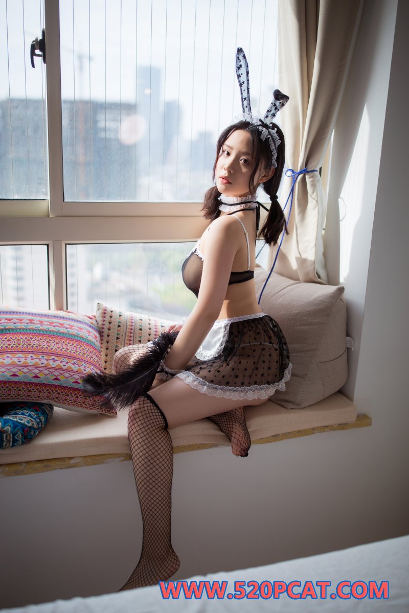 [PartyCat轰趴猫] 2018.09.28 NO.240 土肥圆 [40+1P-310M]插图