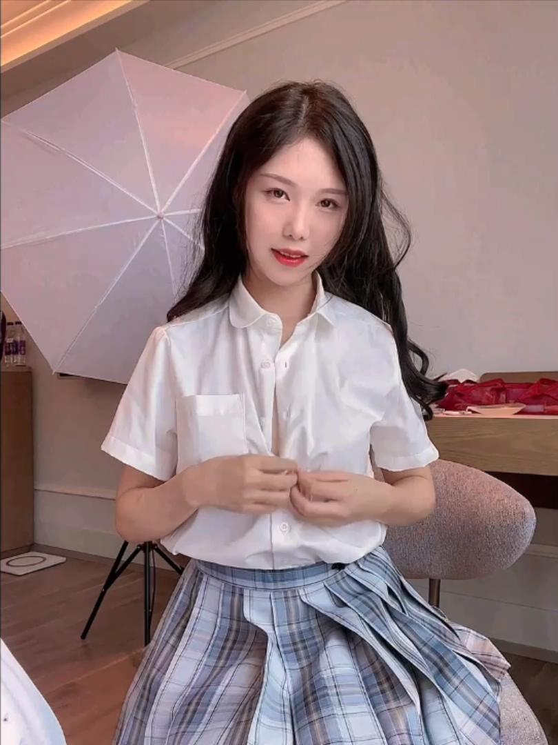 抖娘-利世 - jk制服 [1V-214MB]插图