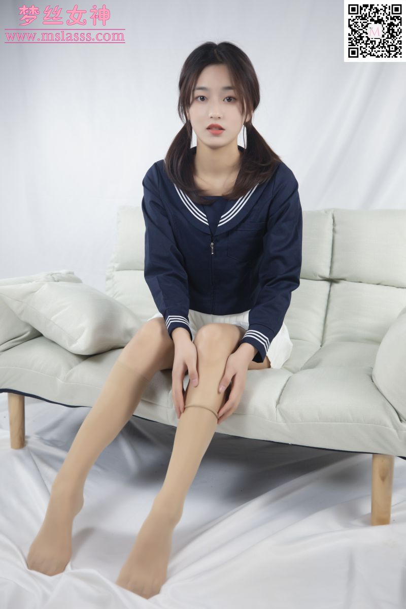 [MSLASS梦丝女神] 2019-12-19 NO.088 璇璇4 长筒袜 [61+1P1V／1.22GB]插图