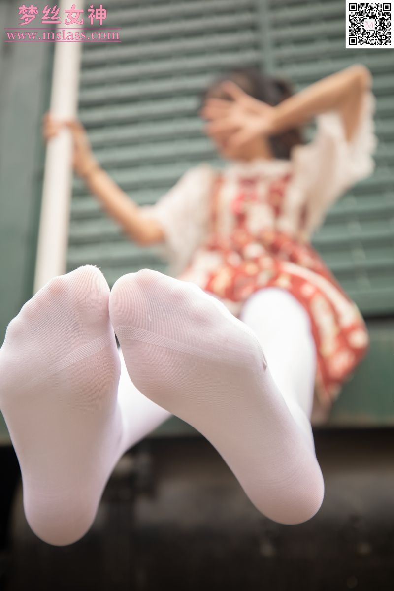[MSLASS梦丝女神] 2019-10-27 NO.068 玥玥 白丝洛丽塔 [70+1P／459MB]插图1