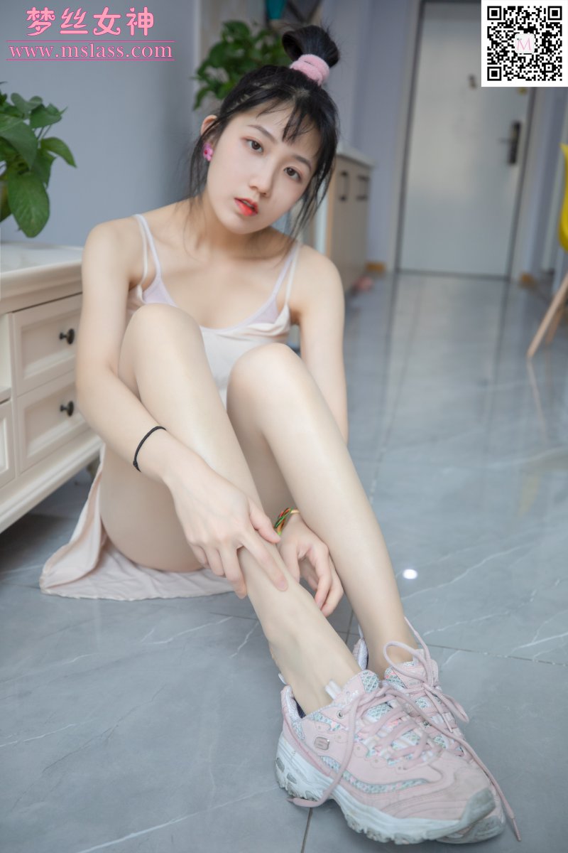 [MSLASS梦丝女神] 2020-11-02 NO.146 莹仙女《PINK》[53+1P／387MB]插图1