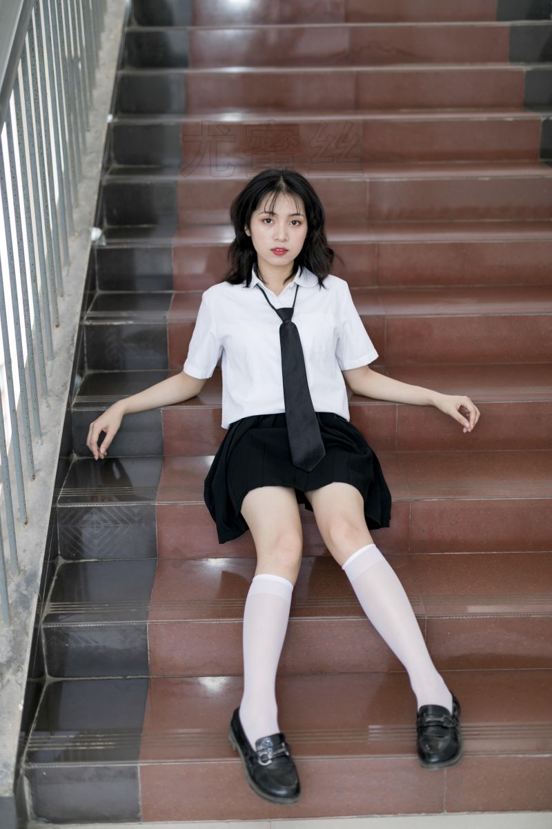 [尤蜜丝]穿搭写真 NO.005插图