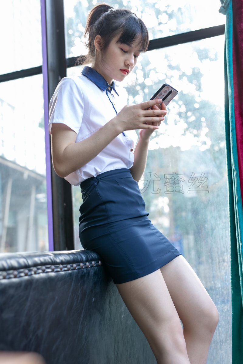 [尤蜜丝]穿搭写真 NO.036插图1