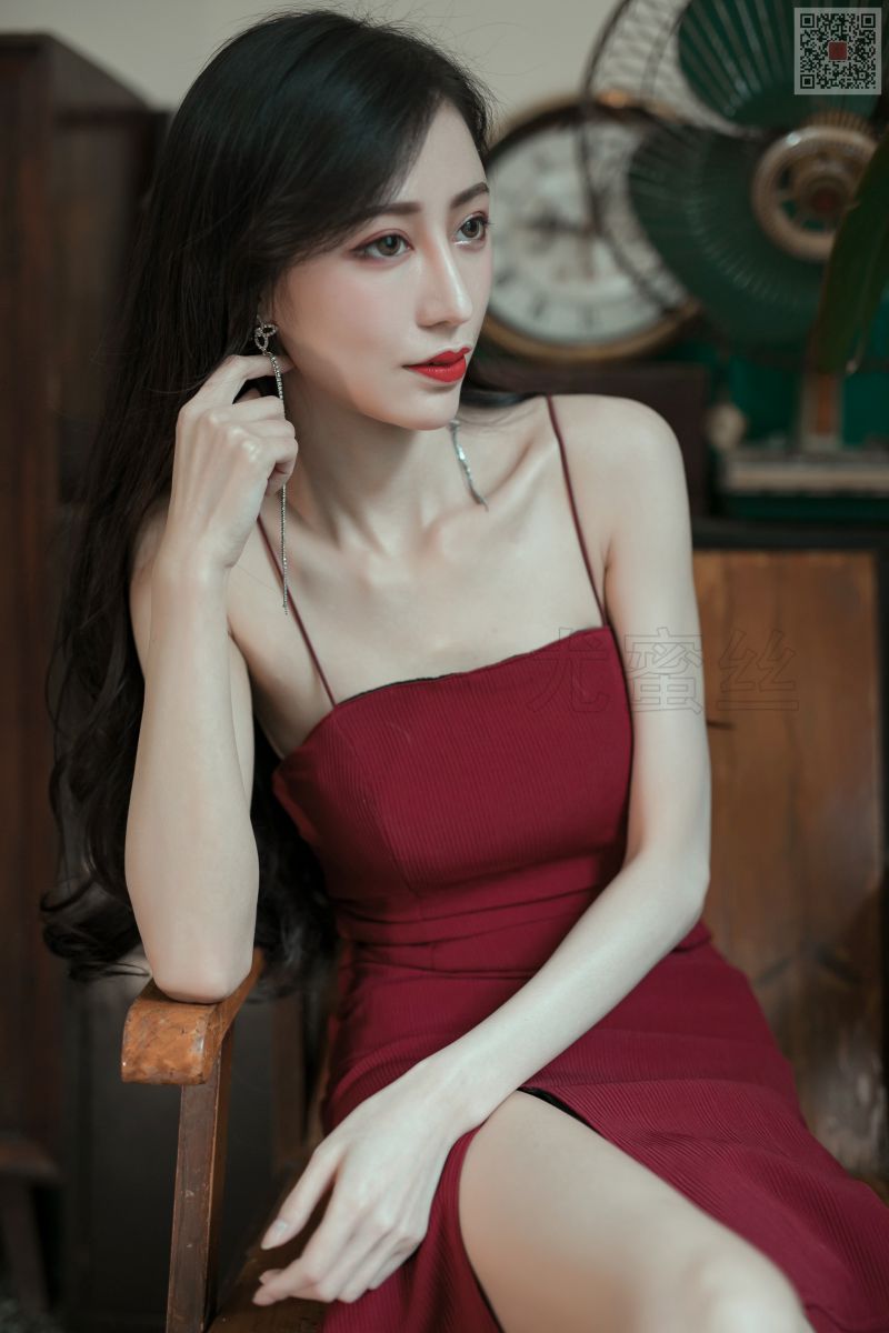 [尤蜜丝]穿搭写真 NO.015插图