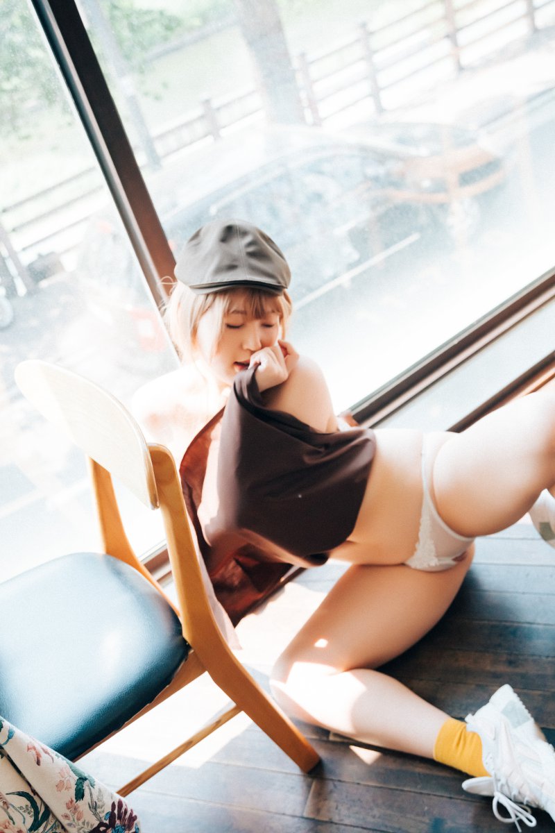 Loozy NO.058  Mozzi (모찌)- Cafe Mozzi + S.Ver [129P+5V-1.24GB]插图1