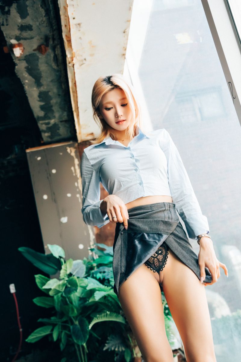 Loozy NO.128  Taeri - Enslave[81P-6V-1.72G]插图