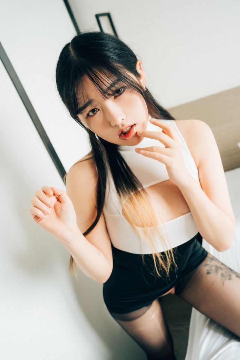 Loozy NO.111  Sonson (손손) - Spit On Mex [132P-1.96G]插图