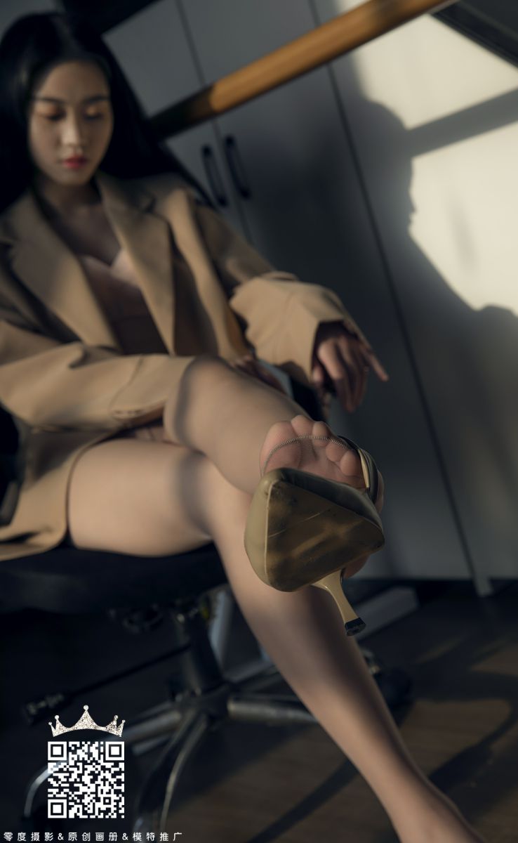 LD零度摄影 NO.092 学生兼职小雨 [37P+31M]插图