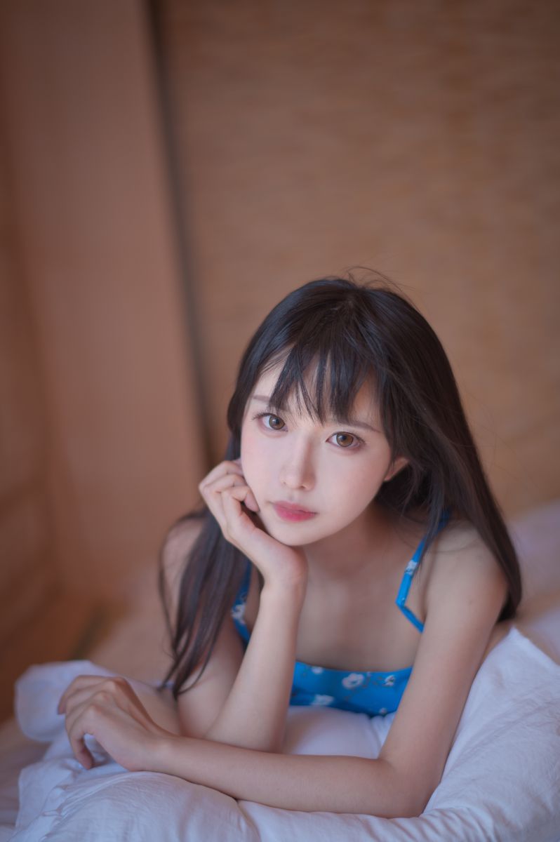 Shika小鹿鹿 – NO.109 蓝裙子[16P／96MB]插图