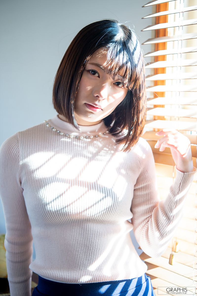 Graphis NO.205 每日一枚 Hinata Koizumi 小泉ひなた [29P34MB]插图1