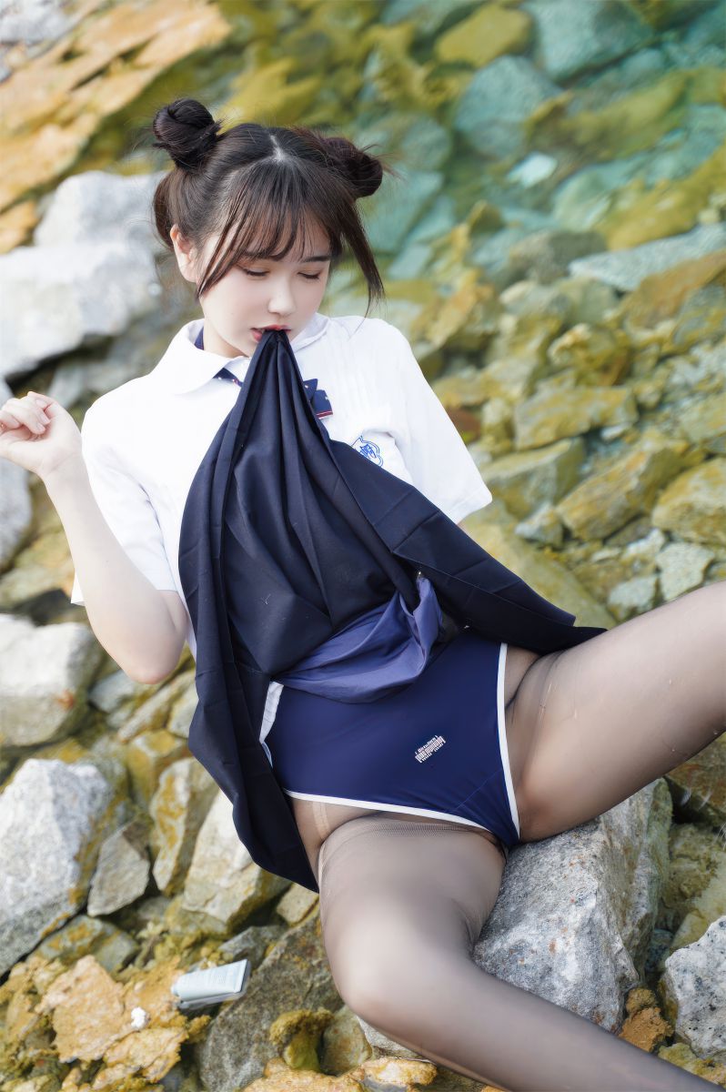Tina很妖孽呀 – NO.028 小溪体操服死库水JK[56P-505.1M]插图