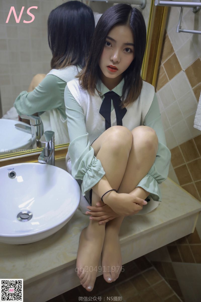 纳丝摄影 NO.195 洋洋新的丝袜萌装（收藏版） [31P+370M]插图1