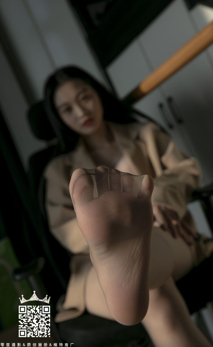 LD零度摄影 NO.092 学生兼职小雨 [37P+31M]插图1