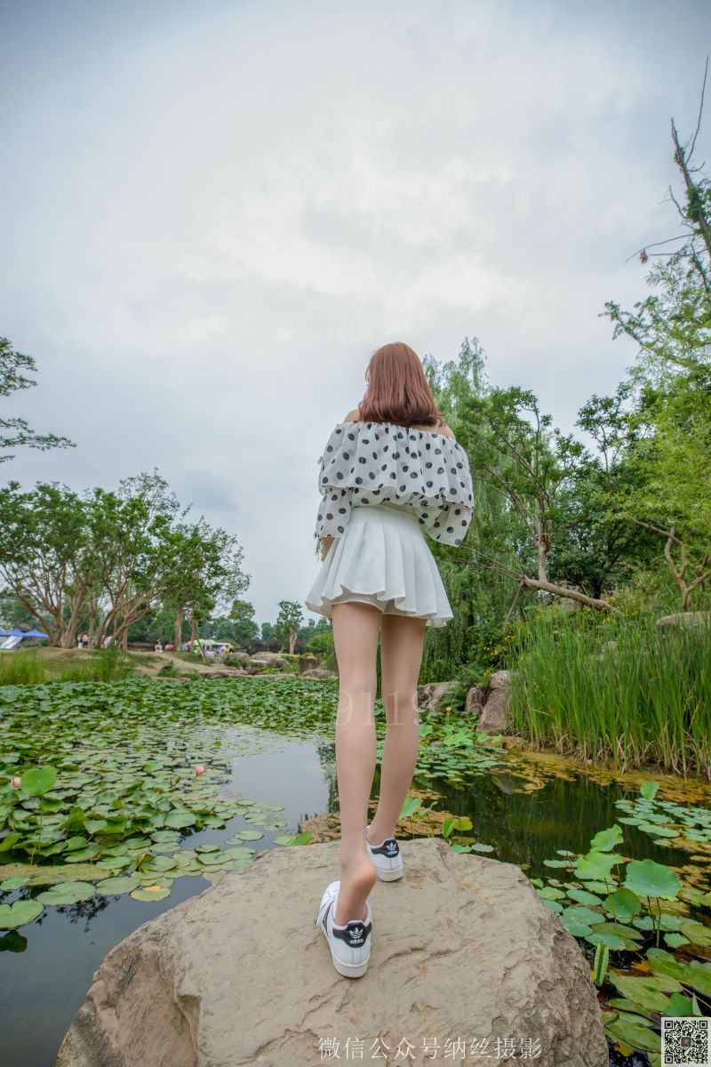 纳丝摄影 NO.130 沐沐小姐姐 搭配肉色丝袜 [75P1V+1.83G]插图1