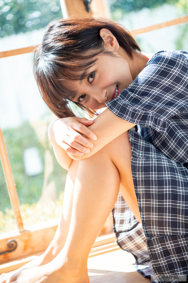 Graphis NO.172 初脱ぎ娘 Rika Aimi 逢見リカ【160P】插图