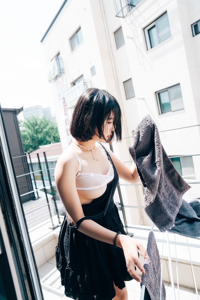 Loozy NO.117  Zia (지아) - With Delivery Man[140P-6V-2.91G]插图1