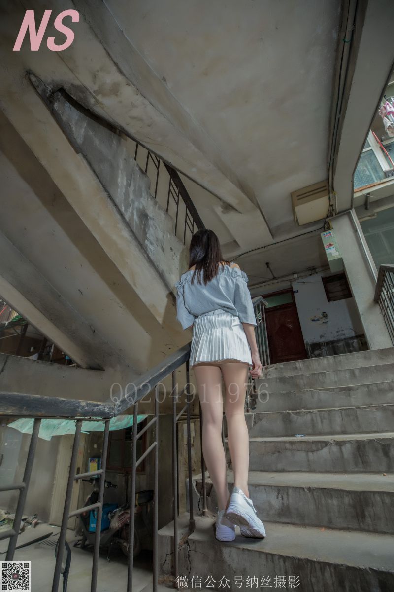 纳丝摄影 NO.135 偲偲 复古楼摄影 [72P1V+705M]插图