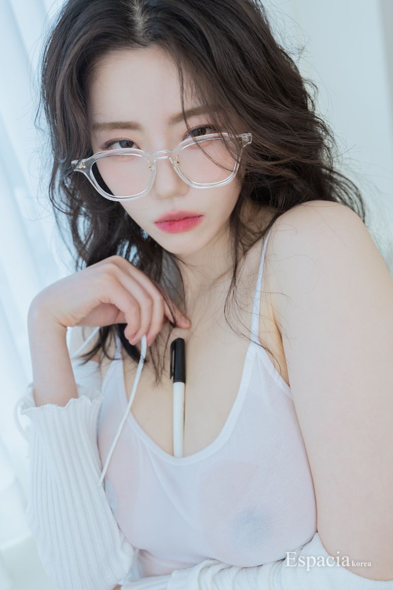 [Espacia Korea] EHC #154 - YUA [50P／345MB]插图