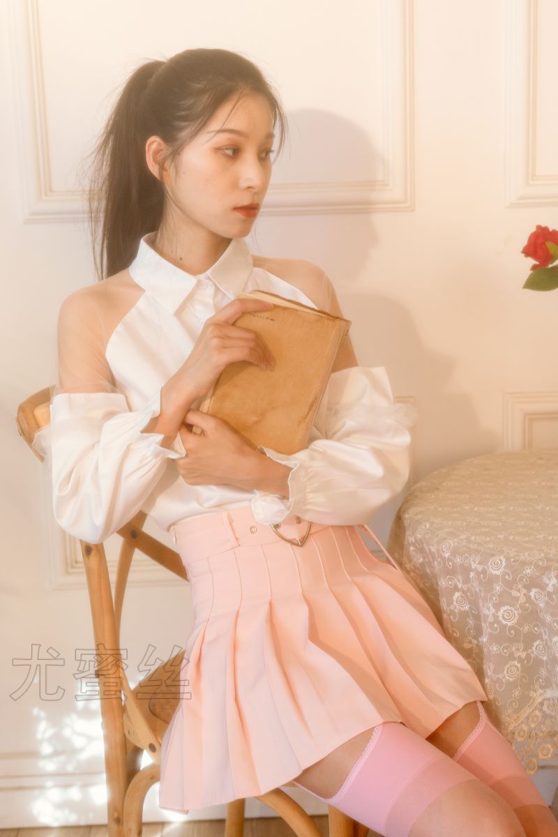 [尤蜜丝]穿搭写真 NO.076插图